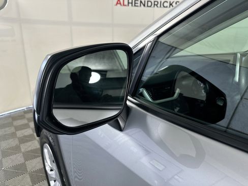 Used 2024 Toyota RAV4 LE image 10