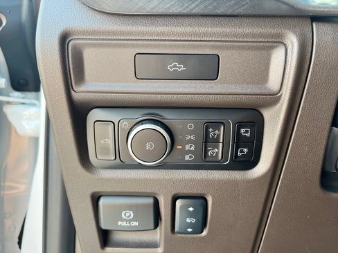New 2026 Ford F150 King Ranch w/ Equipment Group 601A High AWD/4WD image 18