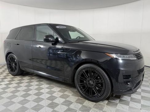 Used 2024 Land Rover Range Rover Sport Dynamic SE AWD/4WD image 9