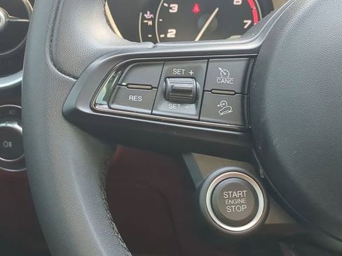 Used 2021 Alfa Romeo Stelvio Sprint w/ Sun & Sound Package RWD image 27