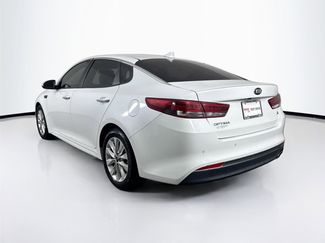Used 2018 Kia Optima S video 2