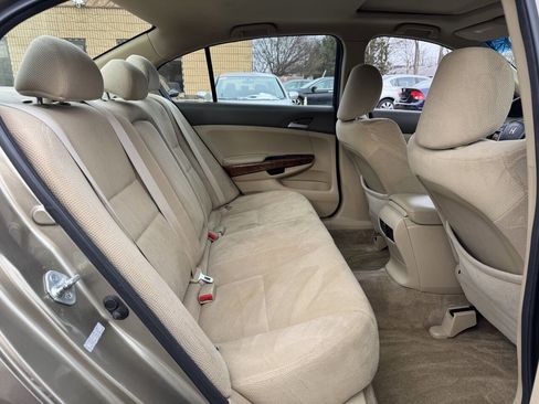 Used 2010 Honda Accord EX image 30