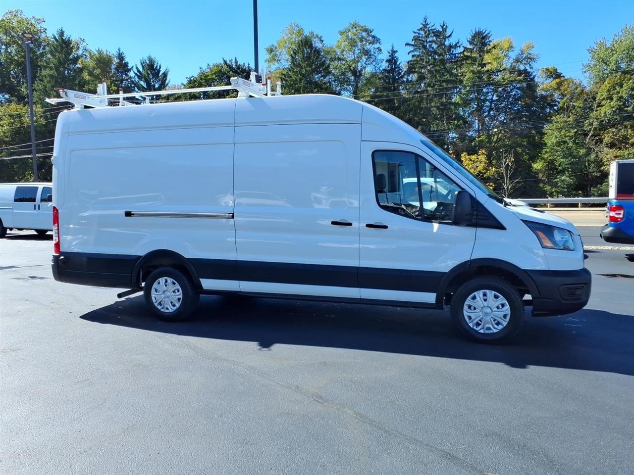 Used 2023 Ford Transit 350 148 High Roof Extended RWD image 4
