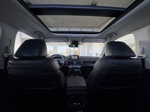 Used 2023 Honda Pilot Elite image 18