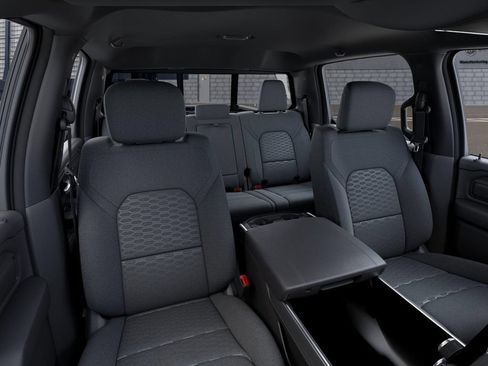 New 2026 RAM 1500 Express AWD/4WD image 16