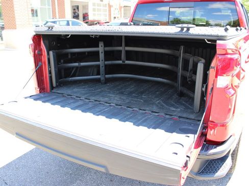 Certified 2025 Chevrolet Silverado 1500 LT Trail Boss w/ Convenience Package II AWD/4WD image 15