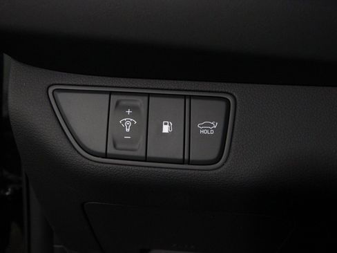 Used 2025 Genesis G70 3.3T Advanced w/ Sport Prestige Package image 64