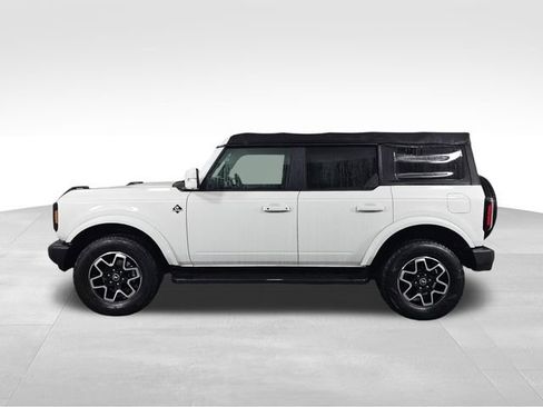 Used 2021 Ford Bronco Outer Banks AWD/4WD image 8