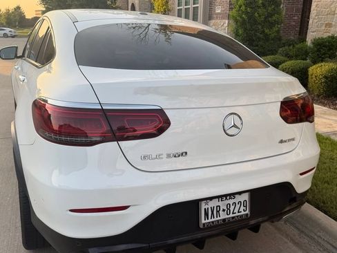 Used 2021 Mercedes-Benz GLC 300 4MATIC Coupe image 13