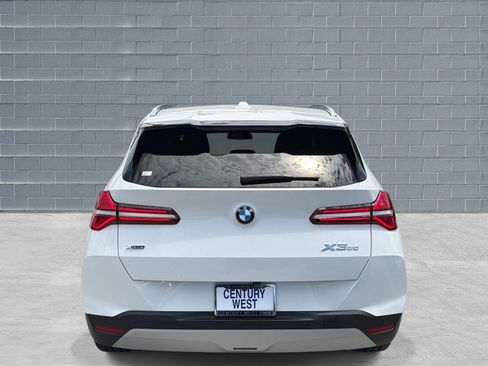 Used 2025 BMW X3 xDrive30i w/ Convenience Package AWD/4WD image 4