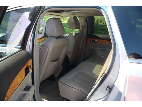 Used 2015 Lincoln MKX AWD w/ Equipment Group 102A image 6