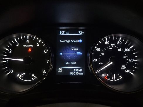 Used 2017 Nissan Rogue S AWD/4WD image 23