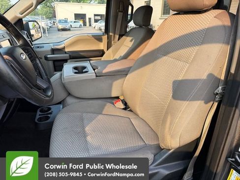 Used 2019 Ford F150 XLT w/ Equipment Group 302A Luxury AWD/4WD image 24