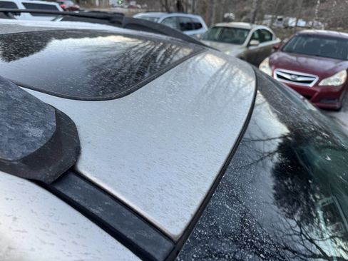 Used 2016 Subaru Outback 2.5i Limited image 10