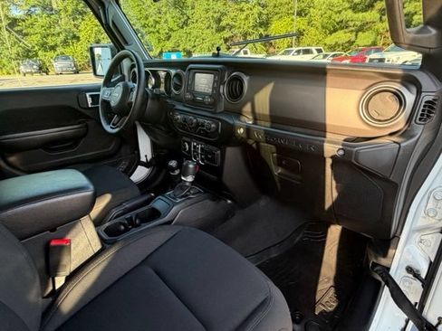Used 2020 Jeep Wrangler Unlimited Sport S AWD/4WD image 27