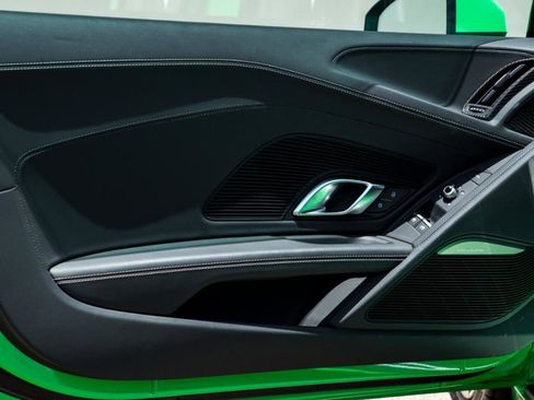 Used 2022 Audi R8 V10 performance image 11