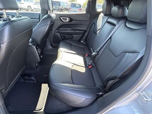 New 2026 Jeep Compass Latitude image 23