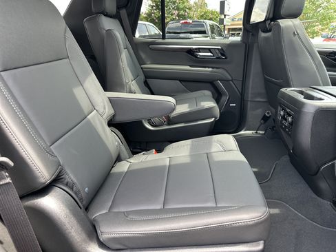 New 2026 Chevrolet Tahoe Z71 w/ Z71 Off-Road Package AWD/4WD image 17