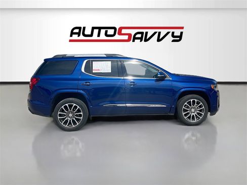Used 2023 GMC Acadia Denali w/ Denali Ultimate Package image 8