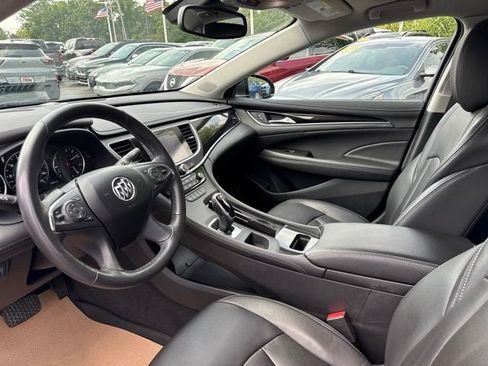 Used 2017 Buick LaCrosse Premium w/ Driver Confidence Package #2 AWD/4WD image 10
