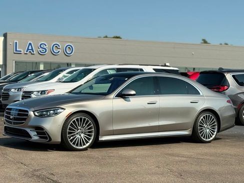 Used 2023 Mercedes-Benz S 580 4MATIC Sedan w/ AMG Line image 1