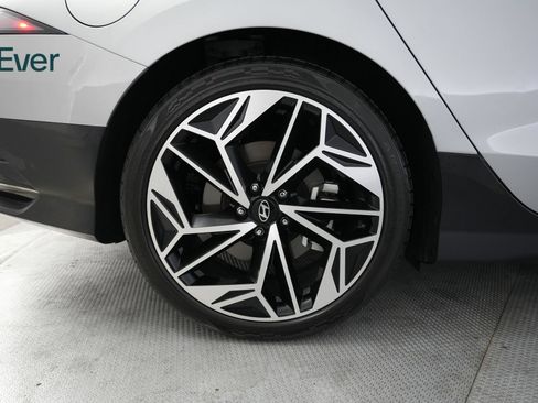 Used 2024 Hyundai Ioniq 6 SEL RWD image 20