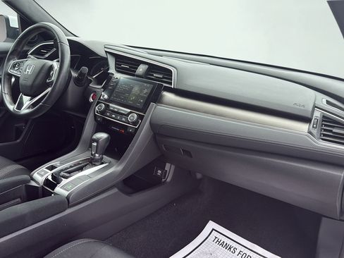 Used 2020 Honda Civic EX image 32