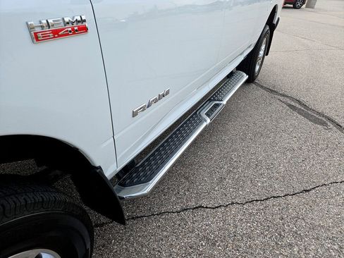 Used 2019 RAM 3500 Big Horn image 31