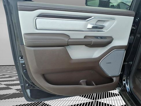New 2025 RAM 1500 Laramie image 24
