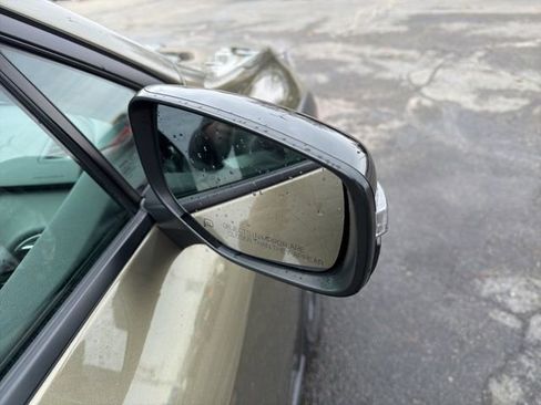 Used 2023 Subaru Outback Onyx Edition image 7