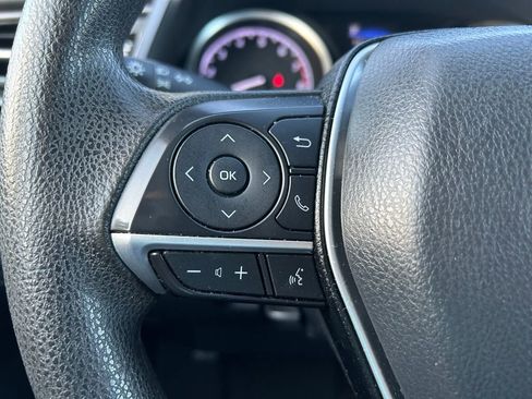 Used 2023 Toyota Camry LE image 20