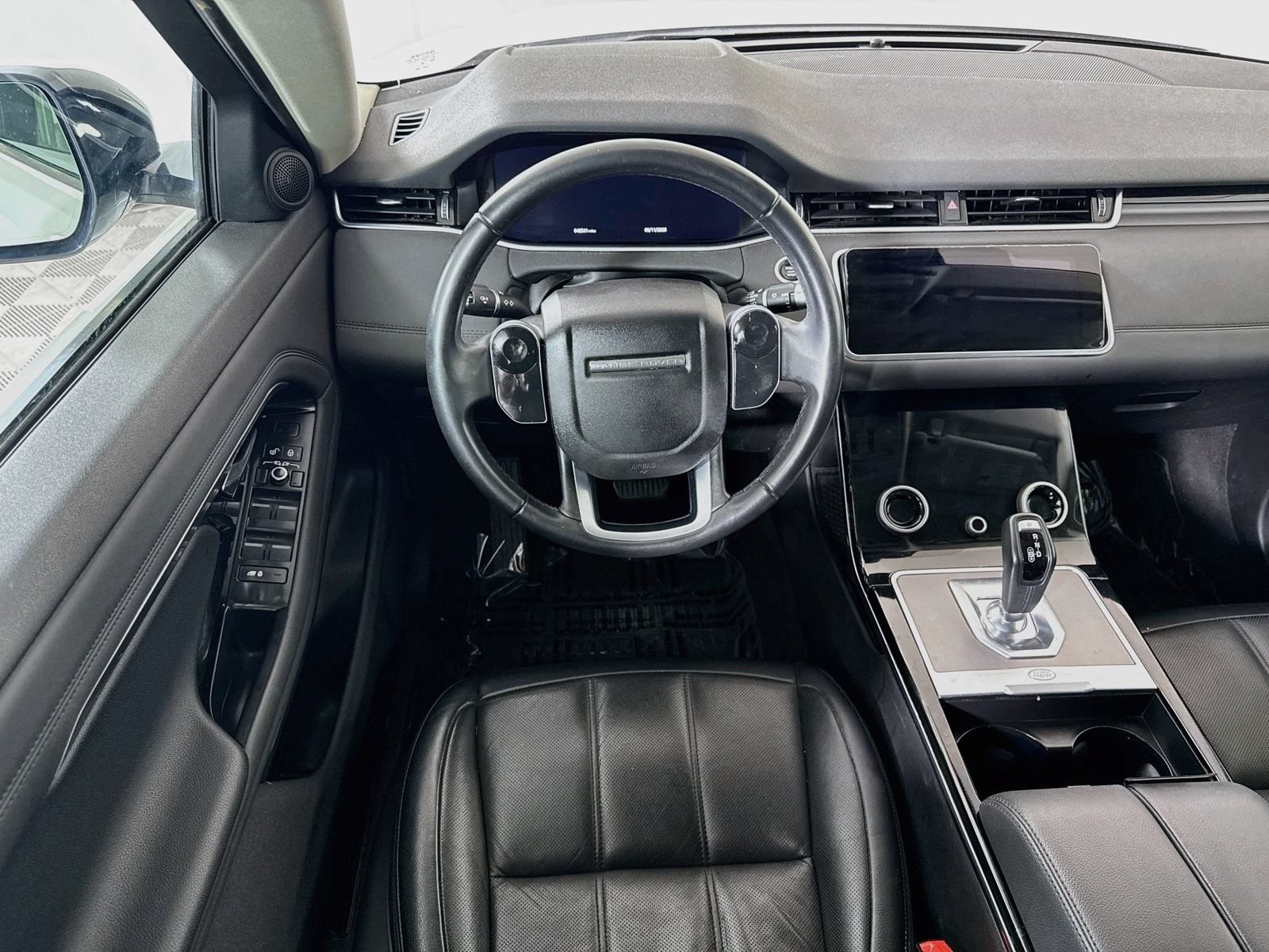 Used 2020 Land Rover Range Rover Evoque SE AWD/4WD image 21