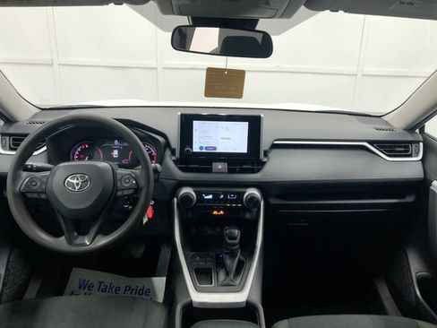 Used 2024 Toyota RAV4 LE FWD image 14