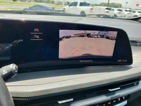 Used 2024 Cadillac XT4 Premium Luxury image 22