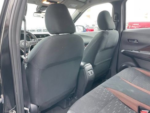 Used 2024 Nissan Kicks SR FWD image 39