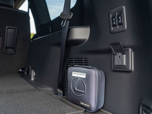 New 2026 Lexus GX 550 image 11