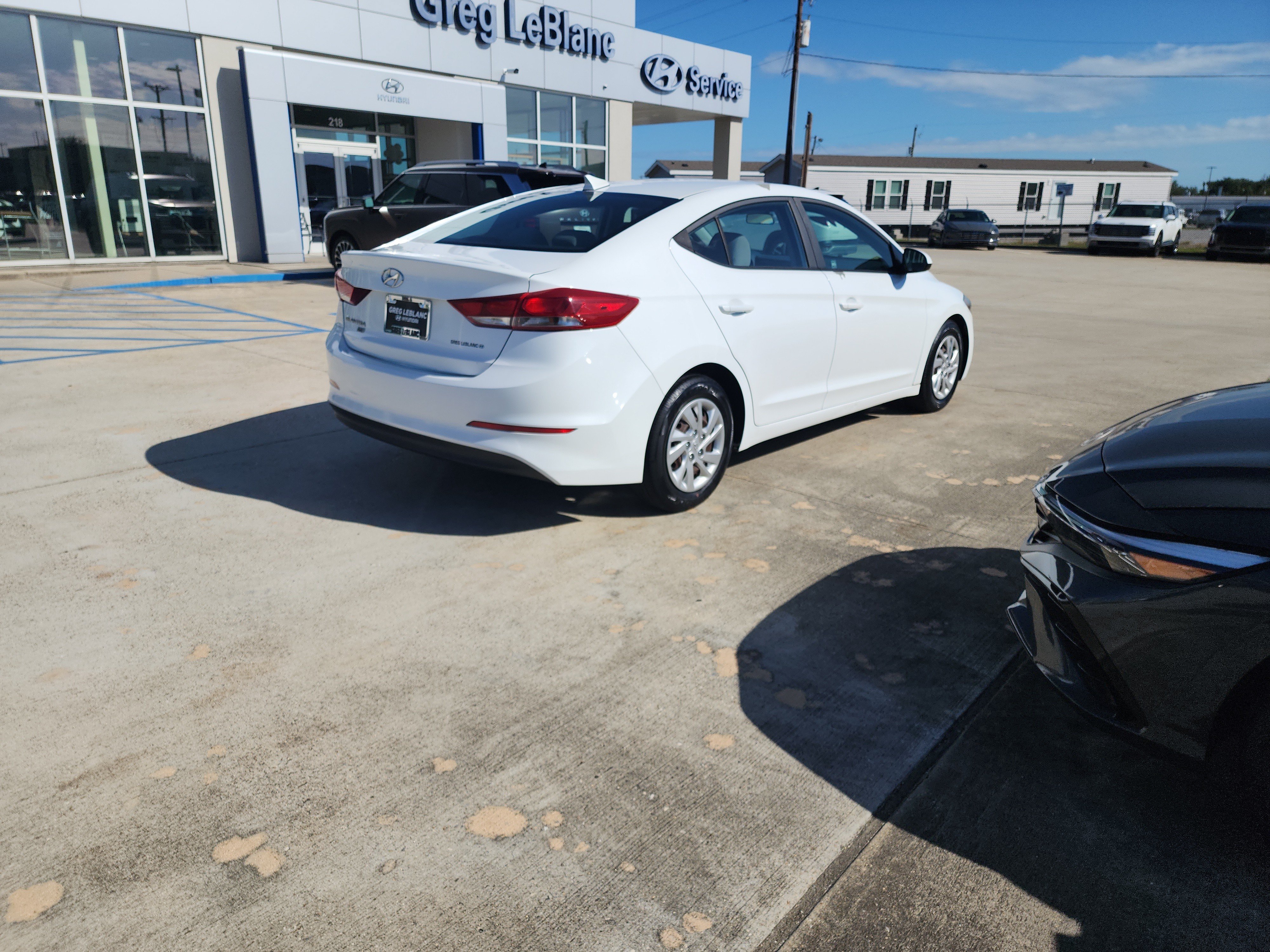 Used 2017 Hyundai Elantra SE FWD image 7