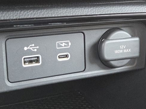 Used 2024 Honda CR-V EX image 9