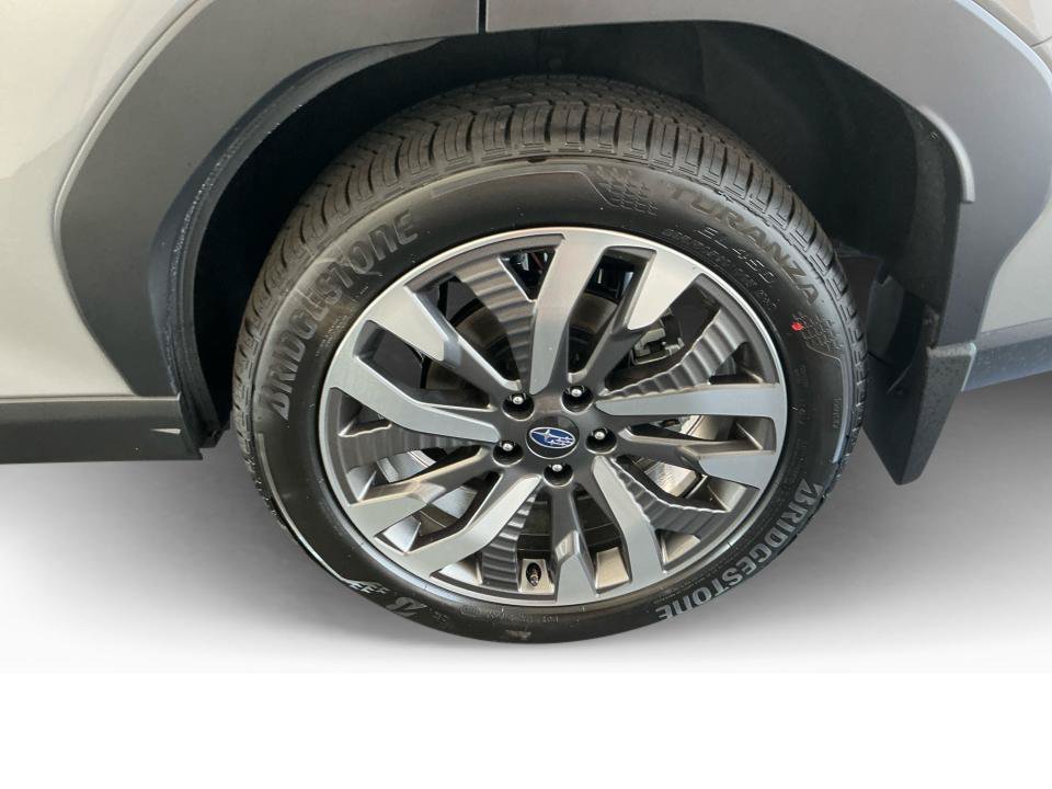 Used 2026 Subaru Forester Touring AWD/4WD image 23