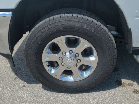 Used 2024 RAM 2500 Big Horn image 12