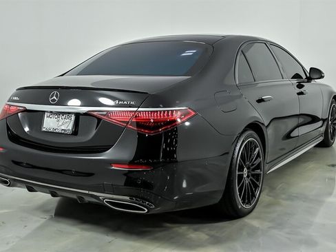 Used 2024 Mercedes-Benz S 580e 4MATIC Sedan image 10