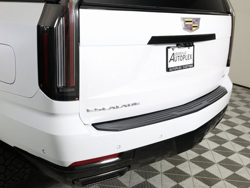 Used 2026 Cadillac Escalade Sport w/ Touring Package image 56