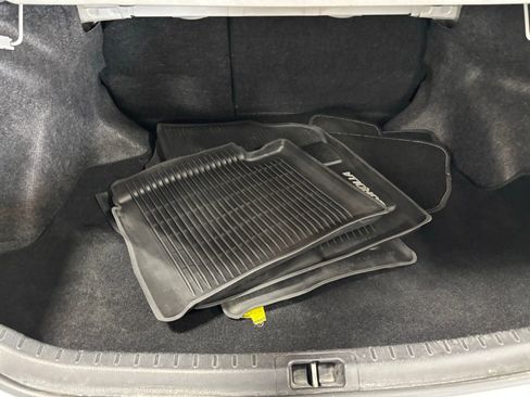 Used 2019 Toyota Corolla LE w/ LE Premium Package image 28