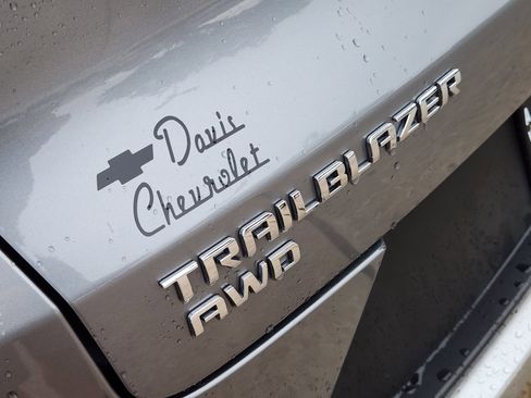 Certified 2025 Chevrolet TrailBlazer LT AWD/4WD image 13