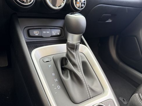 New 2026 Hyundai Venue SEL image 40