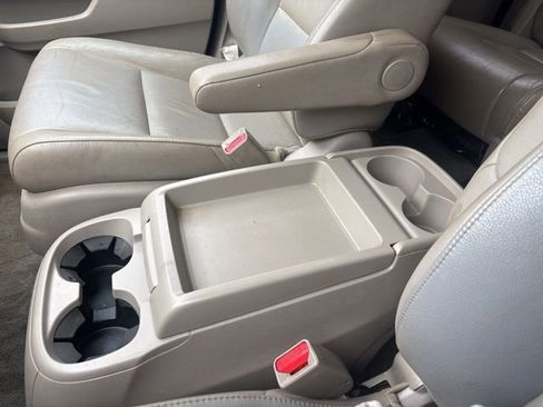Used 2015 Honda Odyssey Touring Elite image 61