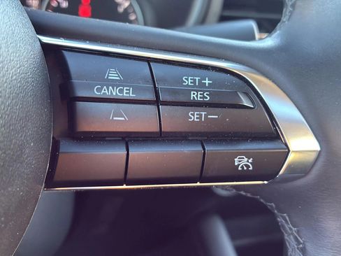 Used 2025 MAZDA MAZDA3 s FWD image 24