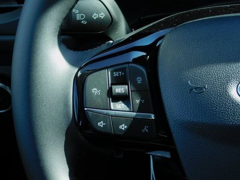 New 2026 Ford Escape SE image 17