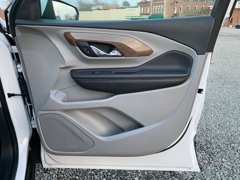 Used 2021 GMC Terrain SLE w/ Driver Convenience Package image 21