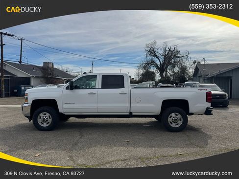 Used 2016 Chevrolet Silverado 2500 LT w/ LT Convenience Package image 8